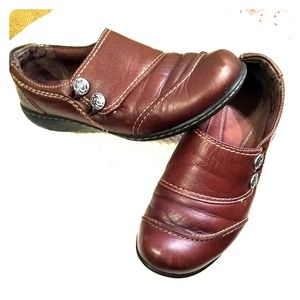 Women's Clark's brown leather slip-on
